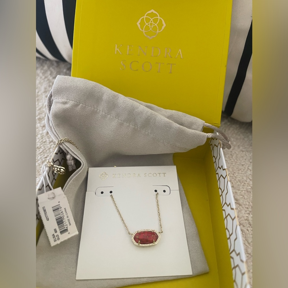 Kendra Scott Elisa necklace